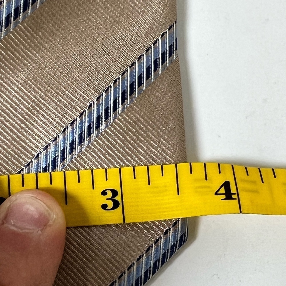 Burberry London 100% Silk Made in Italy Classic Stripe Power Tie Luxury - Picture 3 of 8